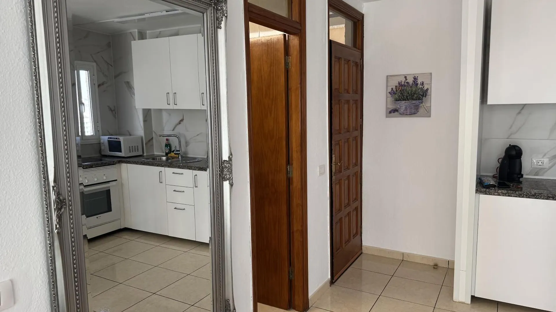 Las Americas Stunning Apartment Close To The Sea In Tenerife Арона